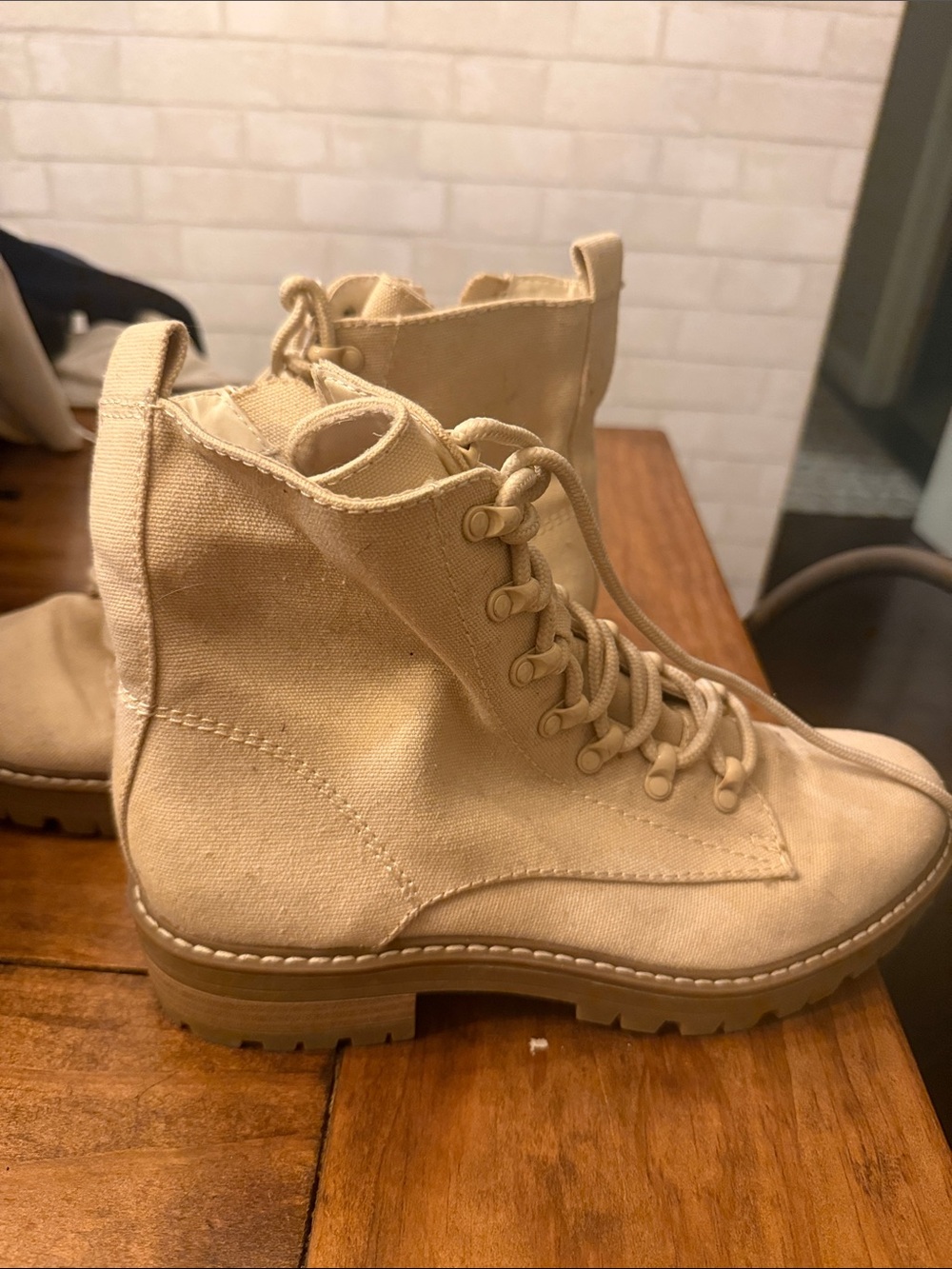 Universal Thread Women's Tan Canvas Lace-Up Combat Boots